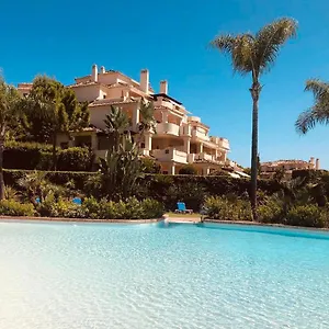 Capanes Del Golf Apartment Benahavis